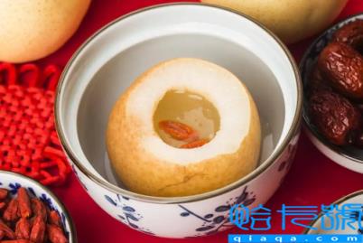 煮梨水先放糖还是先放梨(煮梨水先放什么)