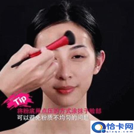 怎么化淡妆(化淡妆的标准步骤)