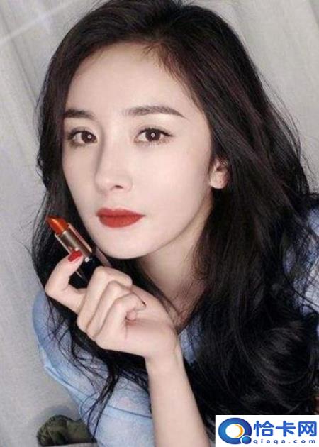 怎么化淡妆(化淡妆的标准步骤)