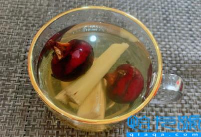 甘蔗和冰糖一起煮水的功效与作用(冰糖甘蔗煮水喝有什么效果)