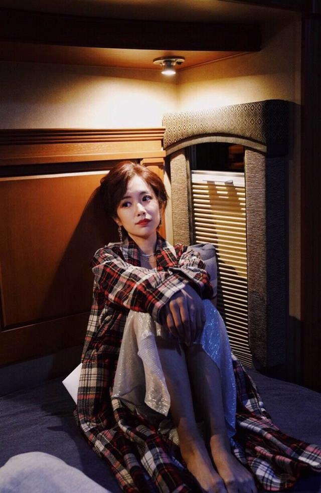 90后女演员李春嫒出道13年恋爱了吗(李春嫒的老公是谁)