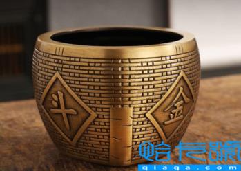 家里的招财米缸应该有几个(家里的招财米缸用什么材质)