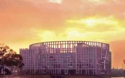 浙传将部分卫生间改为女生专用(浙传是一本还是二本)