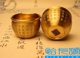 为什么家里摆放黄铜摆件(家里摆放黄铜摆件有啥要注意的)