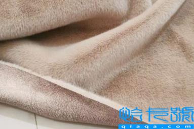 颗粒绒的衣服能水洗吗(颗粒绒的衣服水洗会缩水吗)