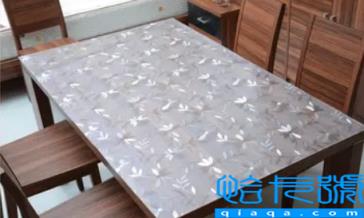 PVC桌垫有毒吗(pvc桌布建议买2mm还是3mm厚)
