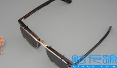 眼镜放车里高温没事吗(眼镜放车内怎么避免高温)