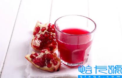 石榴汁和肥皂一起洗为什么变成蓝色(石榴汁遇到肥皂变蓝怎么洗掉)