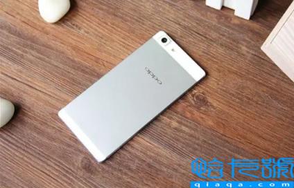 手机放在身上什么地方为好(手机随身放哪里比较好)