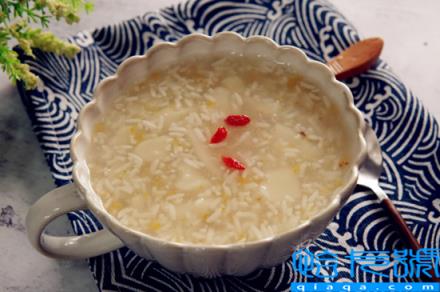 米酒发酵到什程度算发酵好(米酒发酵好了是什么样的状态)