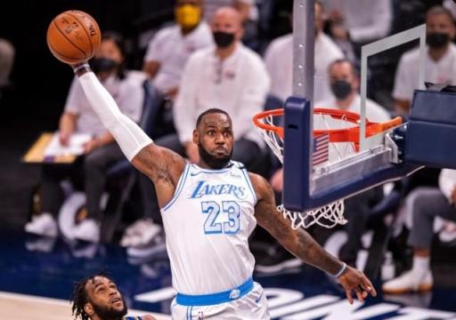 nba历史75大巨星名单排名（NBA官方公布75大巨星排名）