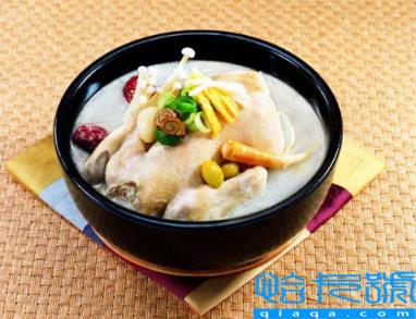 鸽子汤和鸡汤哪个更有营养(鸽子汤比鸡汤更有营养吗)