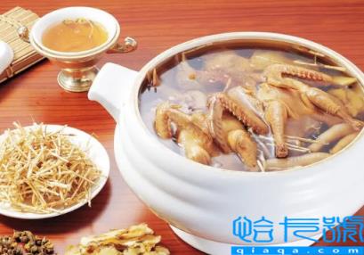 炖鸽子汤放什么材料好吃最补身体(炖鸽子汤放什么最营养)