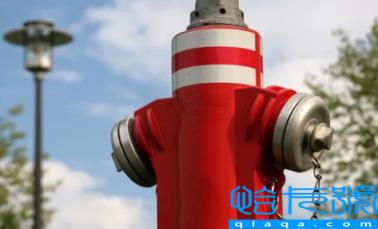 消火栓前面多少米不能遮挡(消火栓门开启角度不低于多少度)