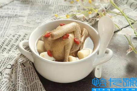 炖鸽子汤用冷水还是热水下锅(炖鸽子汤用凉水还是开水好)