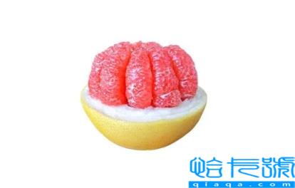 红心柚子果肉颜色不均匀是被打针了吗(柚子一半红一半白是打针了吗)