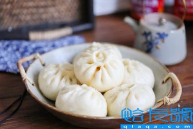 蒸包子上层和下层哪个熟得更加快(蒸包子是上面先熟还是下面先熟)