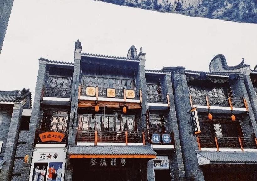 广州玩的地方有哪些地方长隆(广州旅游必去十大景点)