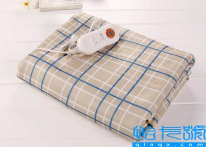 电热毯上面可以铺褥子吗(电热毯上面可以铺毛绒毯子吗)