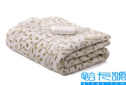 电热毯上面铺厚点好还是薄点(电热毯上铺很厚可以吗)