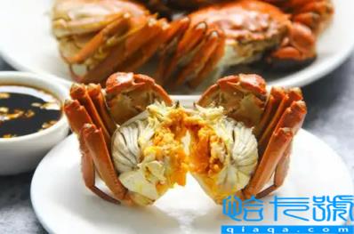 螃蟹黄里面有黑色的像血块是什么原因(螃蟹黄里面有黑色的像血块能吃吗)