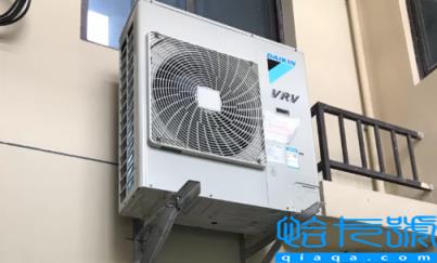 楼上空调为什么放我家飘窗上(楼上楼下飘窗空调机位归属权)