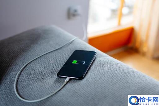 手机充电器总是发热发烫,千万别忽视