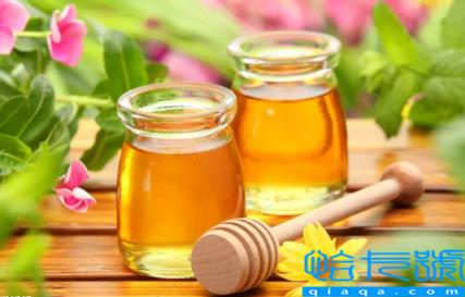 蜂蜜冬天结晶后到夏天能化吗(蜂蜜冬天结晶了夏天会恢复吗)