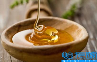 蜂蜜冬天不结晶是假的吗(蜂蜜冬天不结晶正常吗)