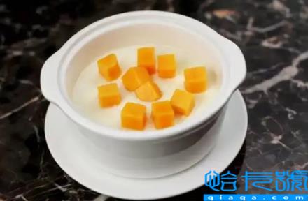 为什么自己做的双皮奶有腥味(双皮奶做好后有腥味怎么办)