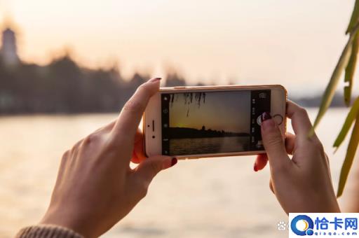 手机存储空间不够用?开启这个功能,轻松释放几个G!