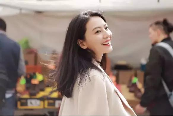 曝陈妍希提前当妈(陈妍希37岁计划二胎)