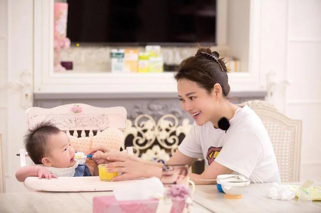 曝陈妍希提前当妈(陈妍希37岁计划二胎)