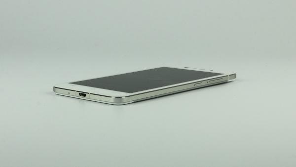 vivo x5手机怎么样(主打K歌功能的vivox5评测)