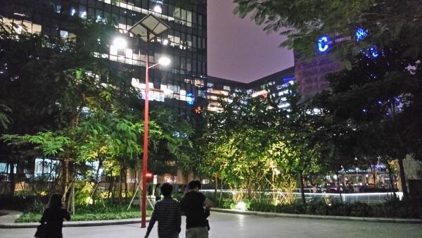 vivo x5手机怎么样(主打K歌功能的vivox5评测)