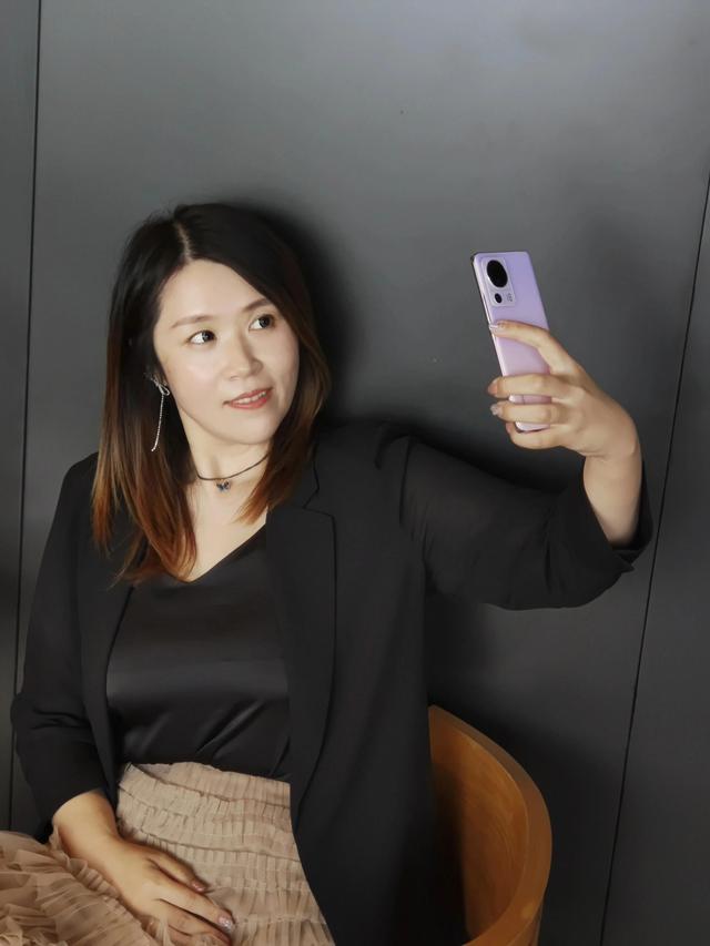 小米civi2怎么样(小米civi2值得入手吗)