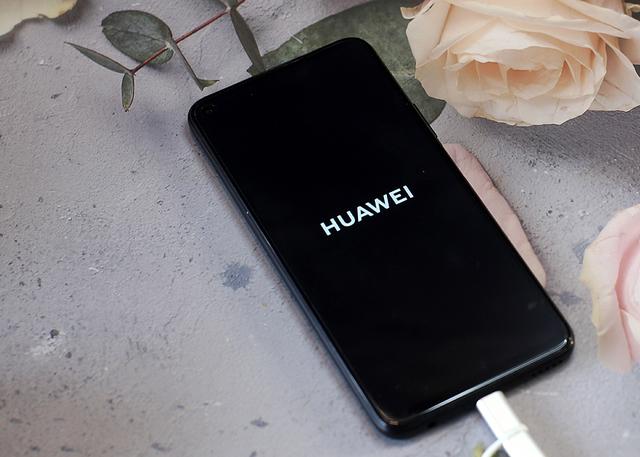 nova 7 se 5g版参数配置(华为nova7se麒麟820还值得入手吗)